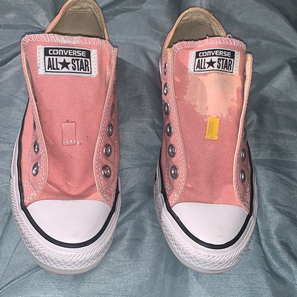 Bubble gum converse